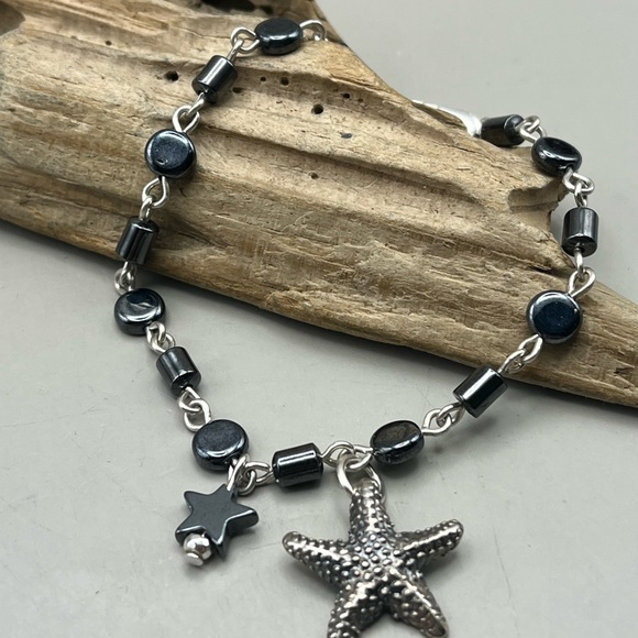 Artisan Jewelry - Handmade Sterling Silver & Hematite Starfish Beaded Charm Bracelet